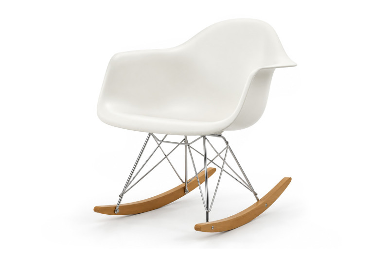 Vitra Eames Plastic Armchair RAR / White