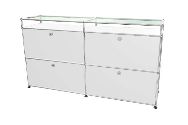 USM Haller Sideboard mit Glastablaren