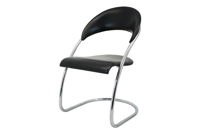 Thonet S36 P Cantilever Leather / Black
