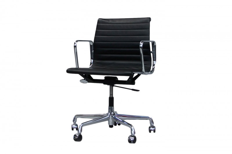 Vitra EA 117 Leder / Schwarz *ohne arret. Wippfunktion*