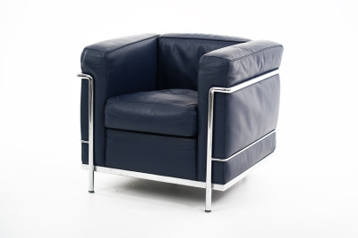 Cassina LC2 Le Corbusier Sessel Leder / Dunkelblau