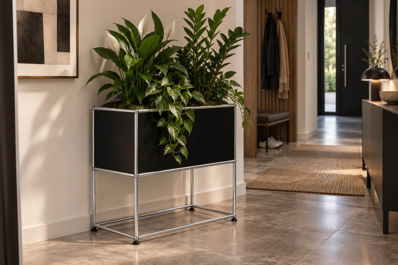 USM Haller Pot de Fleurs Noir Graphite RAL 9011
