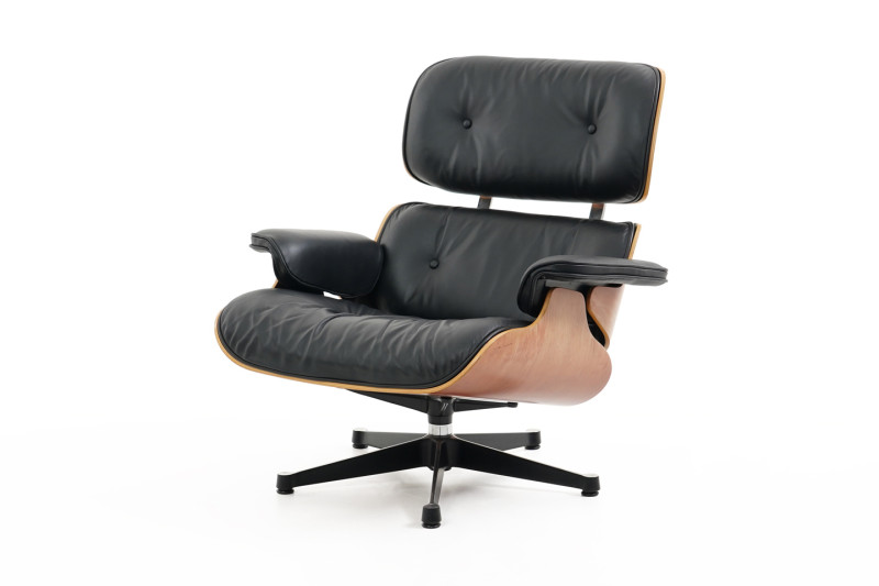 Vitra Eames Lounge Chair Leather / Black