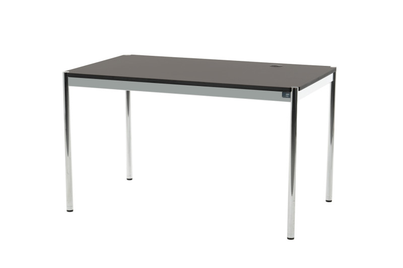 USM Haller Schreibtisch Kunstharz / Dunkelgrau 125 x 75 cm