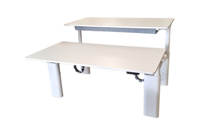 Vitra Doppelschreibtisch elektr. höhenverstellbar / weiß