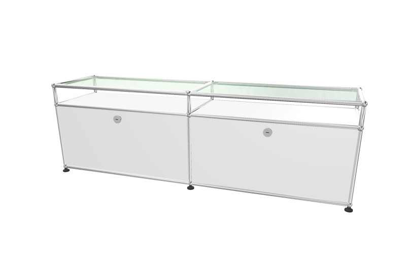 USM Haller Sideboard mit Glastablaren