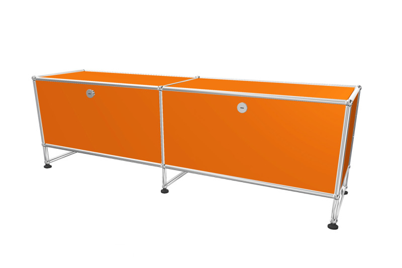 USM Haller TV-Board / Lowboard mit Sockel