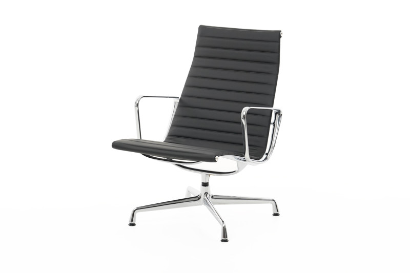 Vitra EA 115 Cuero / Negro *no giratoria*