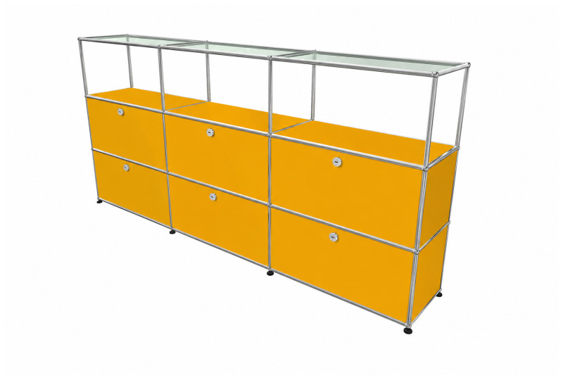USM Haller Sideboard mit Glastablaren