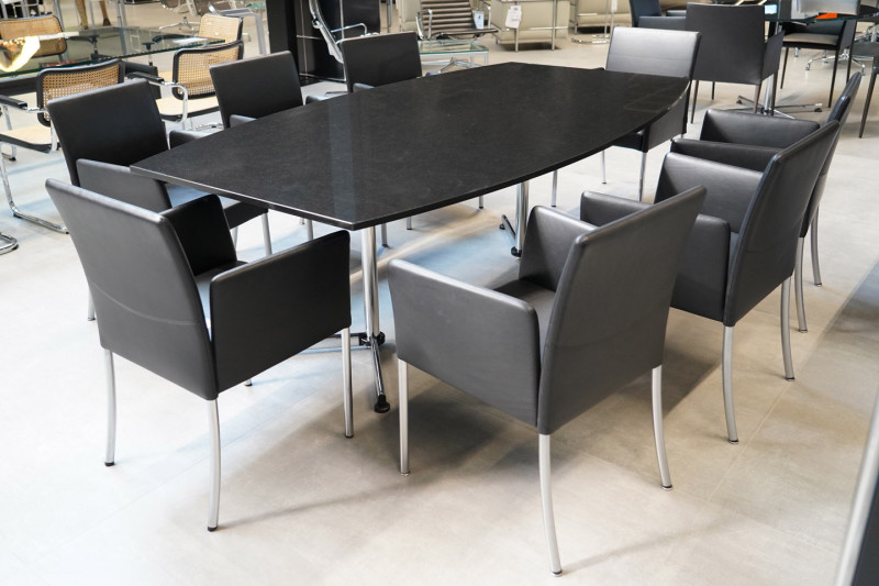 USM Kitos Konferenztisch Granit / Schwarz 220 x 125 cm