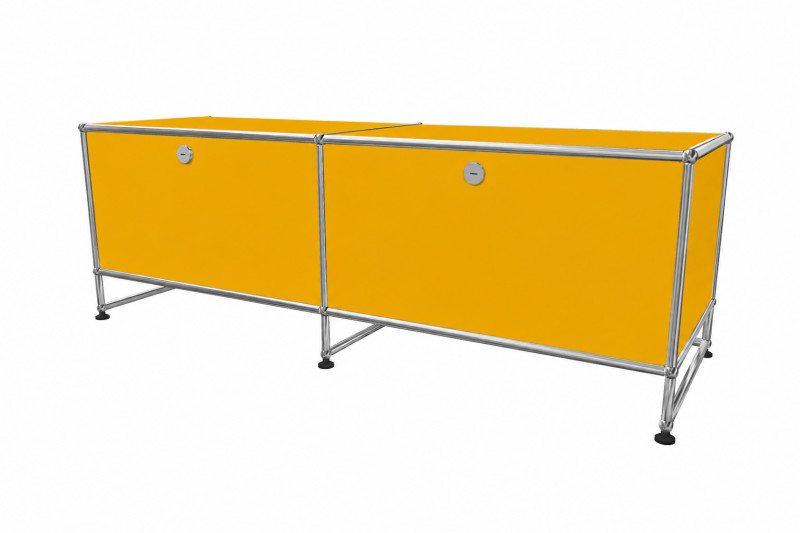 USM Haller TV-Board / Lowboard mit Sockel Tiefe 50 cm