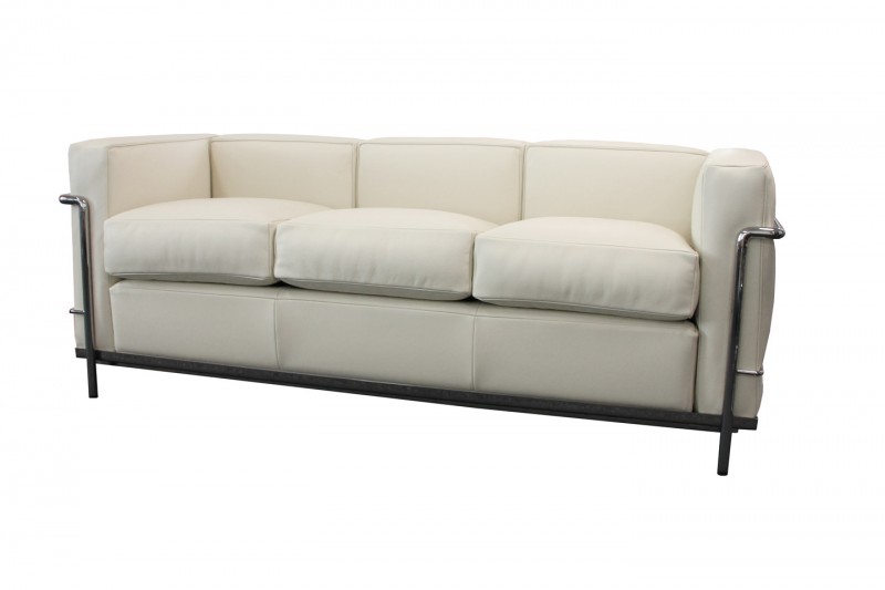 Cassina LC2 Le Corbusier Three-Seater Sofa Leather / Light Beige