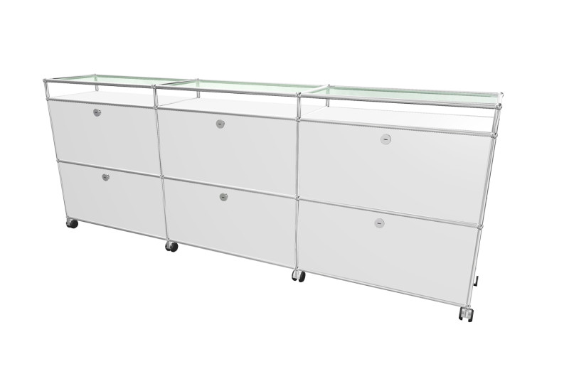 USM Haller Sideboard mit Glastablaren