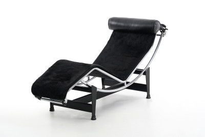 Cassina LC4 Chaise Lounge Fur / Black