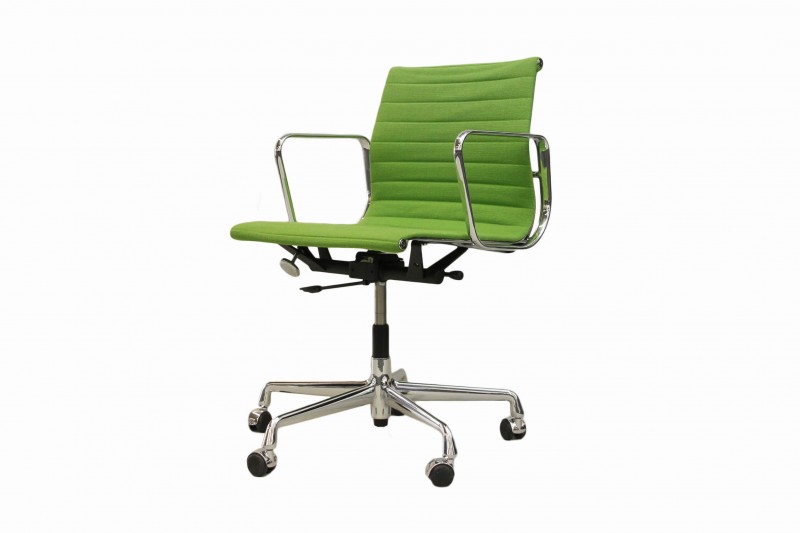 Vitra EA 117 Hopsak / Grün