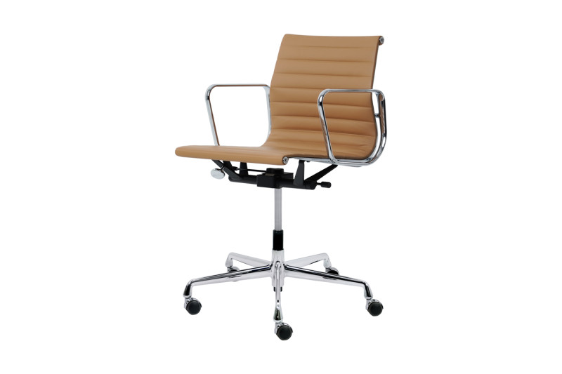 Vitra EA 117 Leder / Braun / Cognac *mit arret. Wippfunktion*
