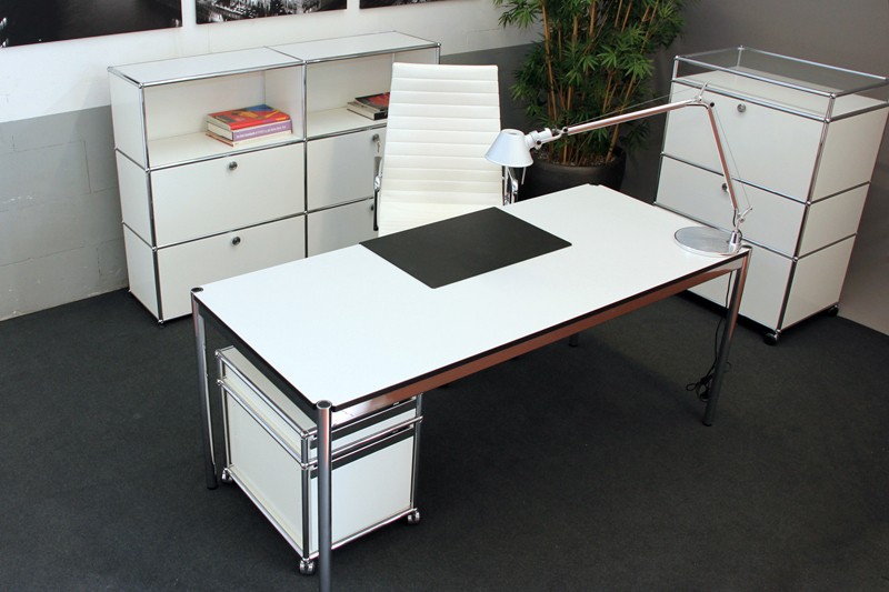 USM Haller Schreibtisch Kunstharz / Perlgrau 175 x 75 cm
