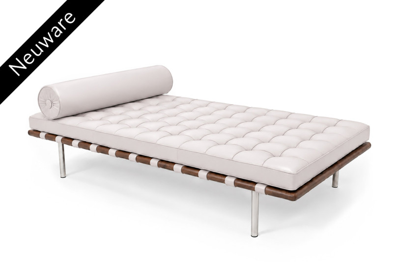 Knoll International Barcelona-ligstoel / leer / wit