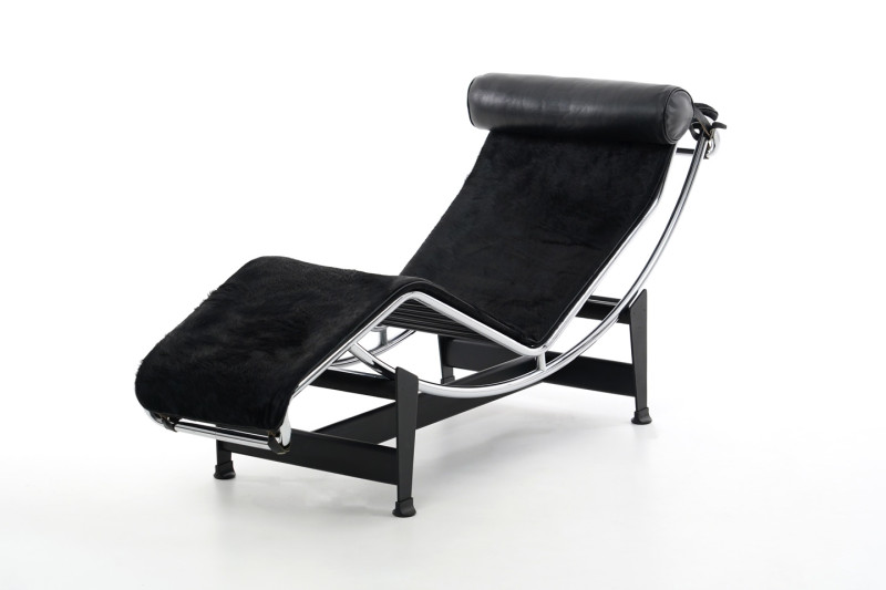 Cassina LC4 Chaise Lounge Fur / Black