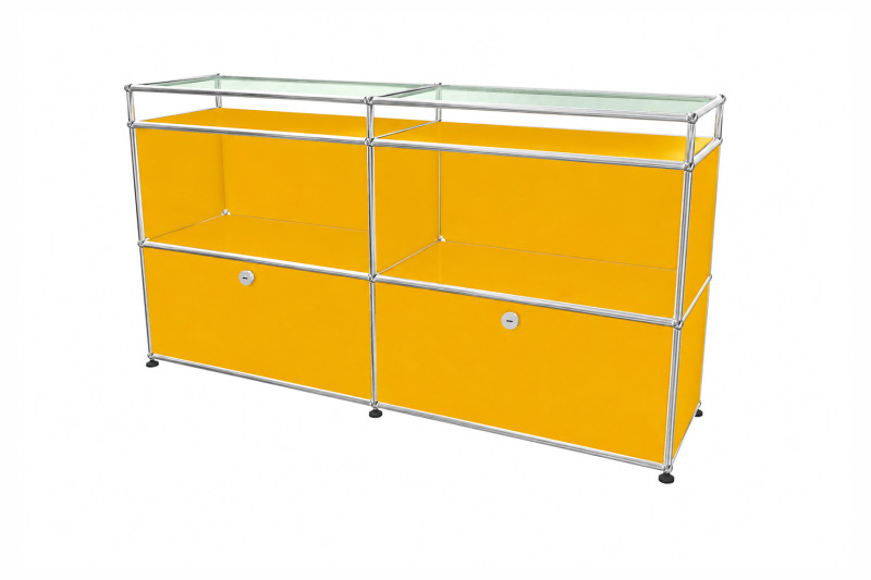 USM Haller Sideboard mit Glastablaren