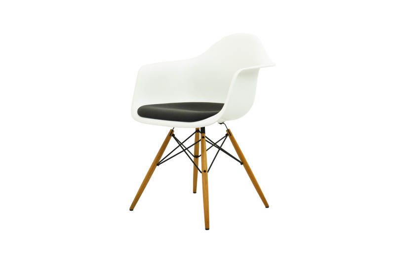 Vitra Eames Plastic Armchair DAW Plástico / Blanco