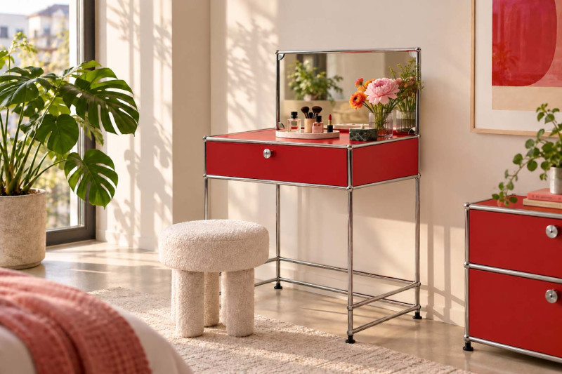 USM Haller Aankleedtafel / Console-Tafel USM Robijnrood