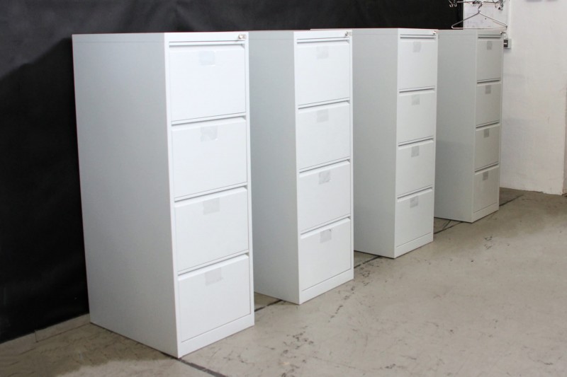 Schränke / Regale | Büromöbel | Sebworld.de