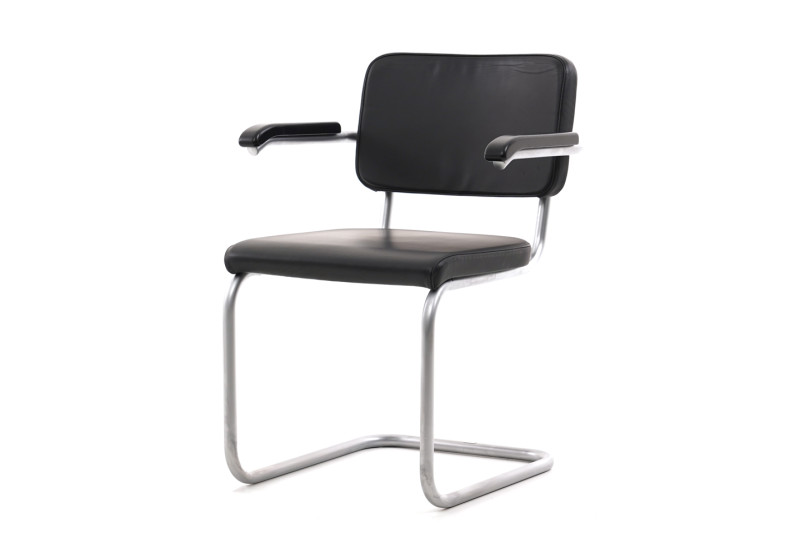 Thonet S 64 PV Chaise cantilever cuir / noir